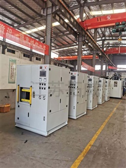 脈沖式濾簡除塵器設備-1